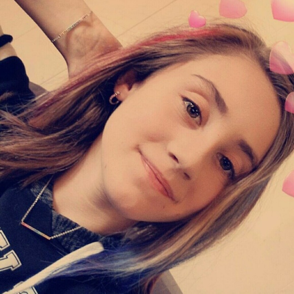 Meet your Posher, Justin - Picture 2 of 2